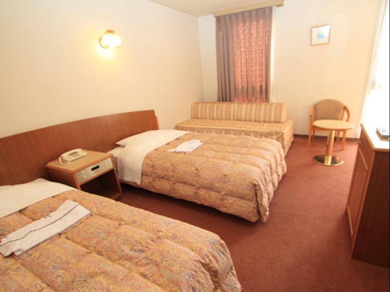 Hotel Kajiwara Мацуяма Экстерьер фото